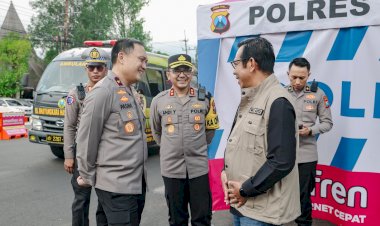 Wakapolda-Jatim-Tinjau-Posyan-Karanglo,-Pantau-Arus-Balik-Lebaran-di-Wilayah-Malang-Raya