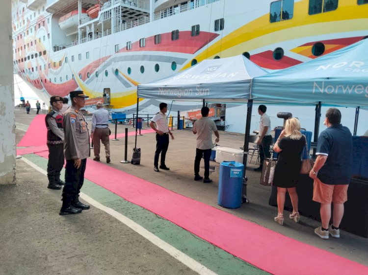 Polres Pelabuhan Tanjung Perak Optimalkan Pelayanan Arus Balik Jalur Laut