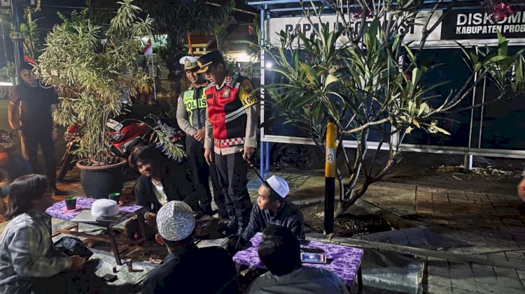 Personel Gabungan Polres Probolinggo Gelar Patroli Skala Besar Pastikan Situasi Aman dan Kondusif