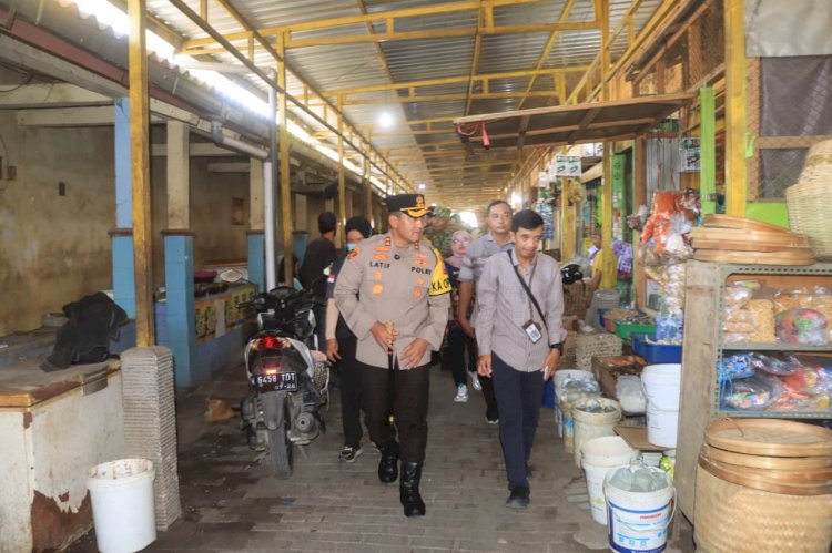 Jelang Idul Fitri Kapolres Probolinggo Cek Harga dan Ketersediaan Bahan Pangan